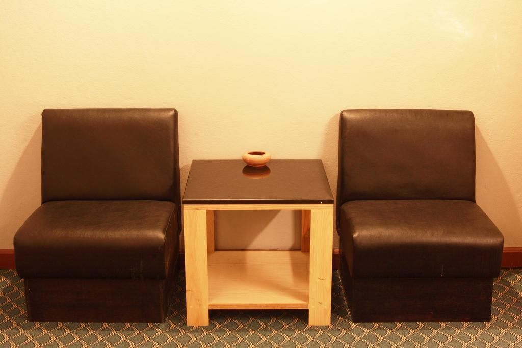 Pradipat Hotel Μπανγκόκ Εξωτερικό φωτογραφία